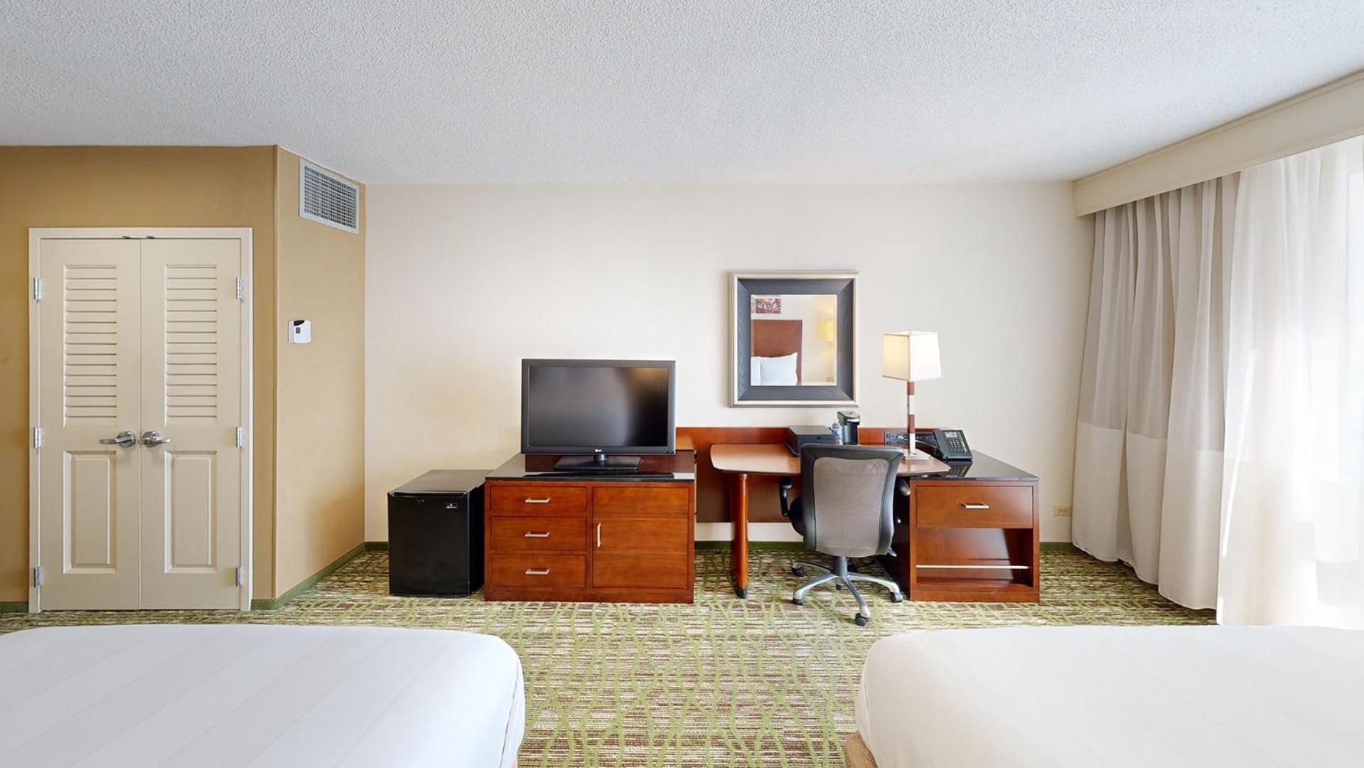 Отель Marriott Chicago O'Hare Розмонт Экстерьер фото