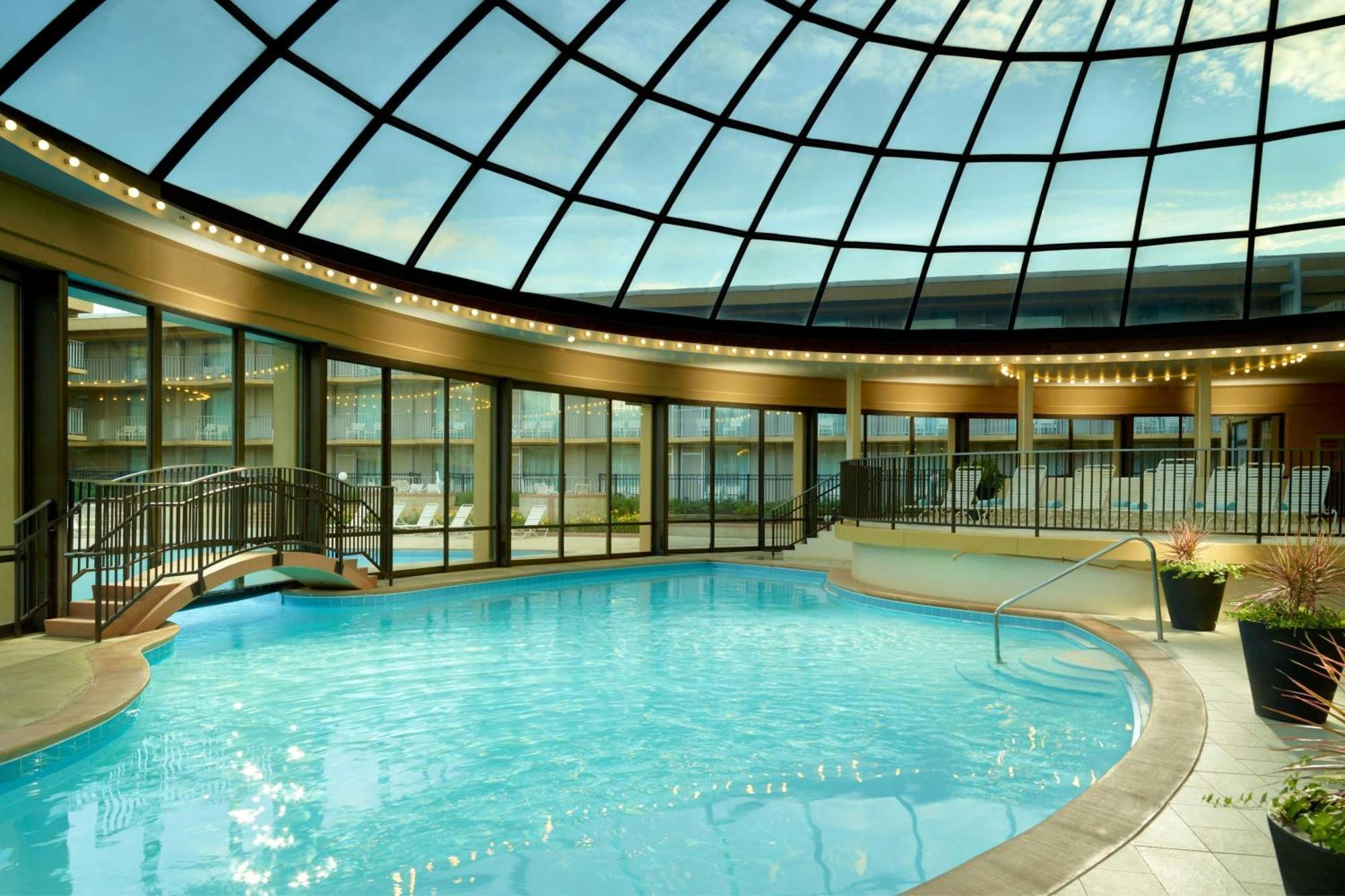 Отель Marriott Chicago O'Hare Розмонт Экстерьер фото